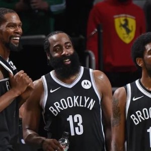  篮网杜兰特复出，联手欧文击溃老鹰  