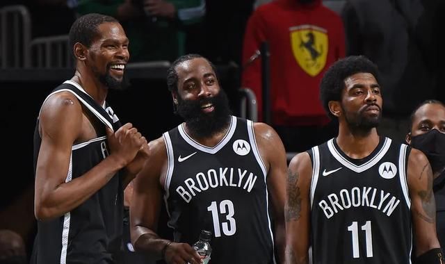  篮网杜兰特复出，联手欧文击溃老鹰  