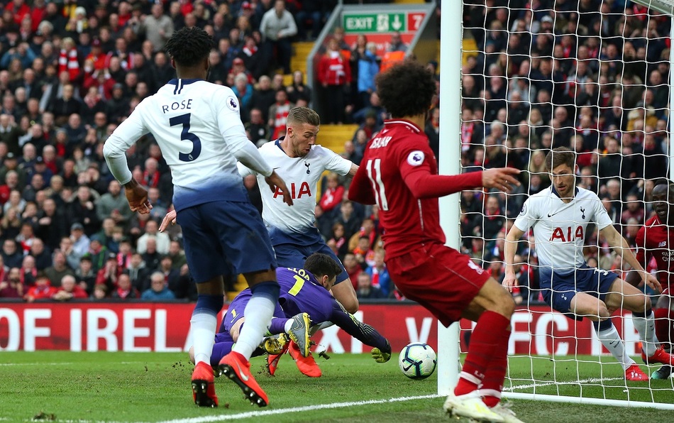  利物浦中场法比尼奥世界波破门红军客场一球力克狼队全取三分  