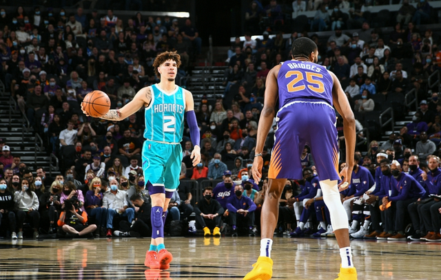  萨博尼斯全能表现国王大胜马刺巩固西部前八位置  